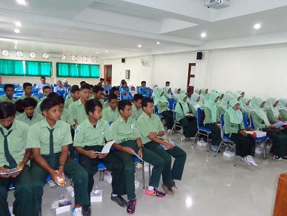 Kunjungan SMA Islam Al Fatah Bojonegoro ke FIAI UII